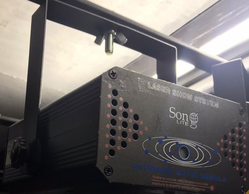 LASER MULTIPUNTOS 10-SD205