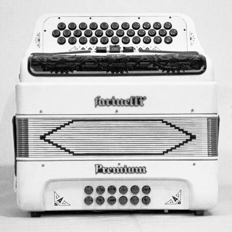 ACORDEON DE BOTONES FA BLANCO 3REGS FARINELLI PREMIUM